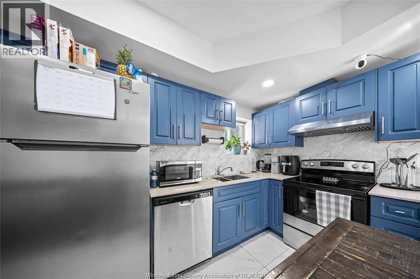 143 Wellington Street — photo 16 of 39
