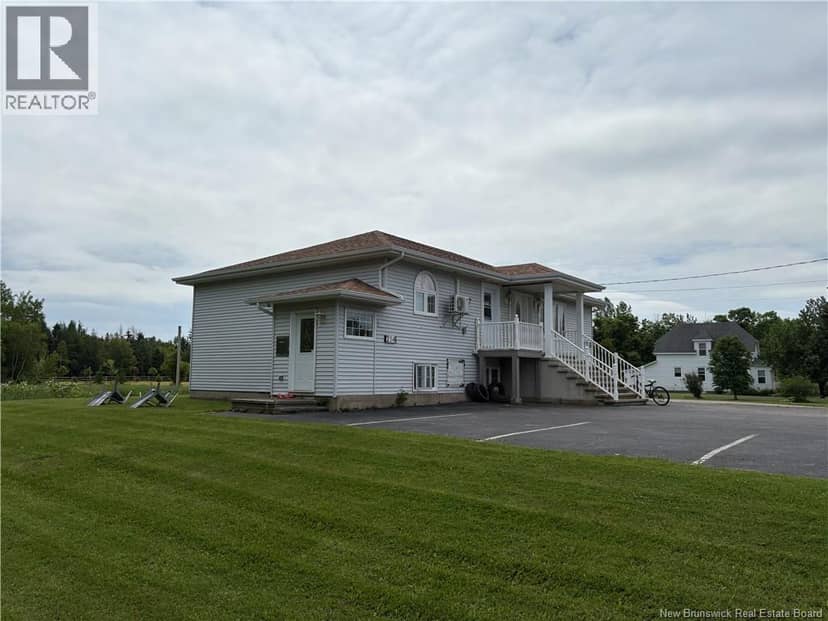 214 1E Street, Shippagan