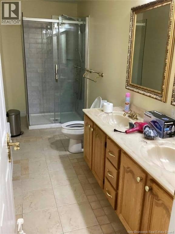 214 1E Street — photo 21 of 40