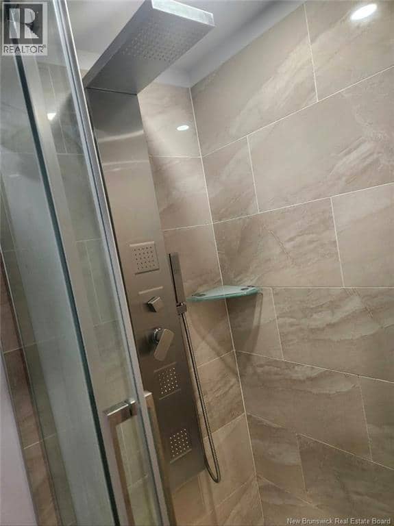 214 1E Street — photo 20 of 40