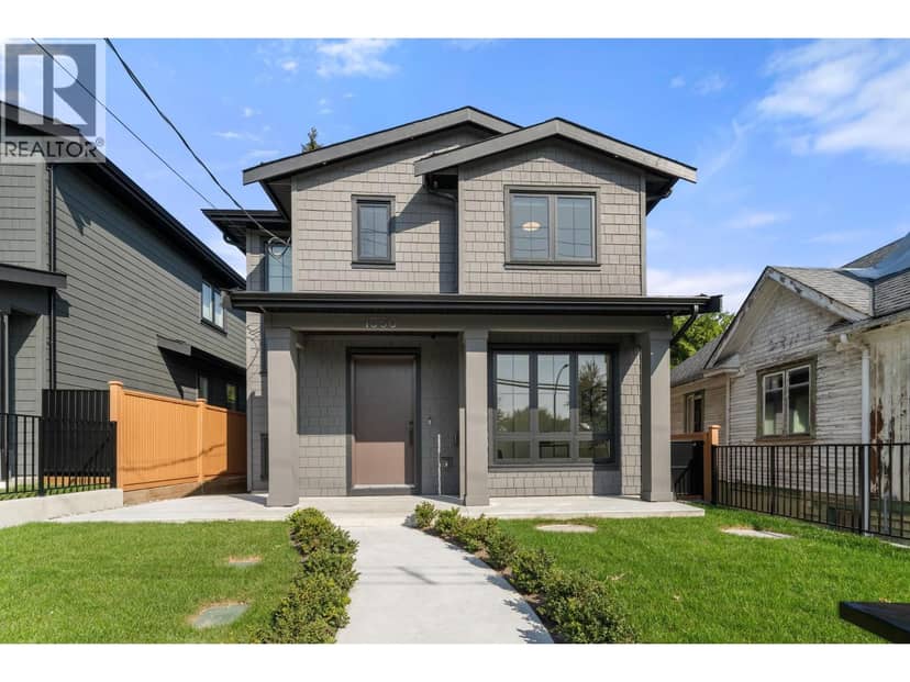 1350 ROSS ROAD, North Vancouver