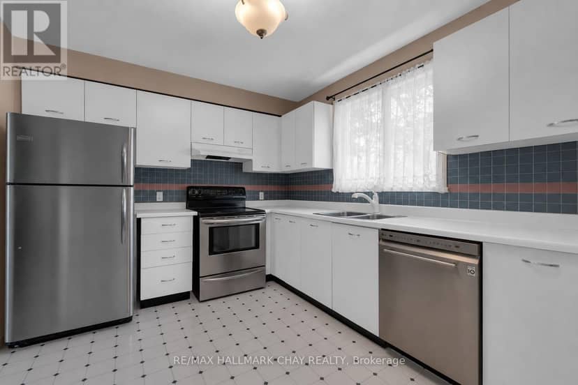 103 - 1 Quail Crescent — photo 9 of 32