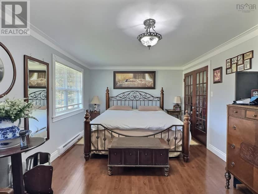 61 Franklin Drive — photo 6 of 12