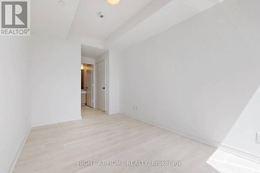 S546 - 180 Mill Street — photo 20 of 40