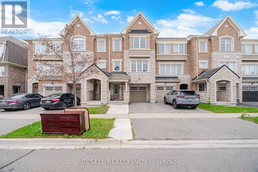 80 Bannister Crescent — photo 2 of 40