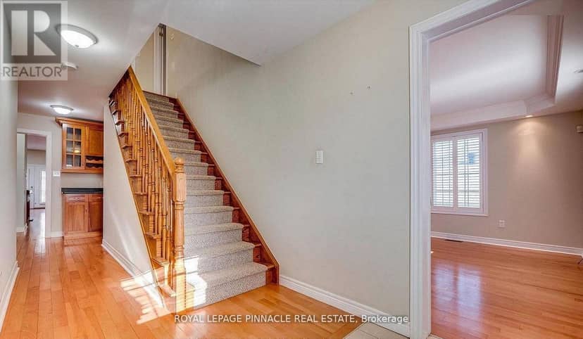 51 Main Street N, Milton, photo 4