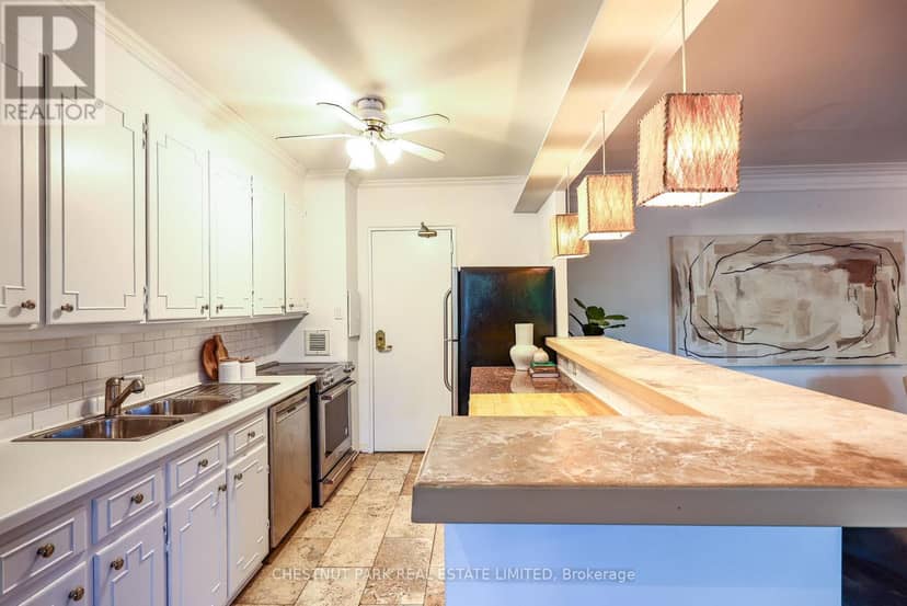 612 - 21 Dale Avenue — photo 10 of 22