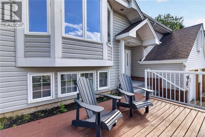 23 Flint Court — photo 2 of 40