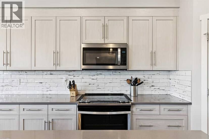 57 Crestridge Bay SW — photo 11 of 40