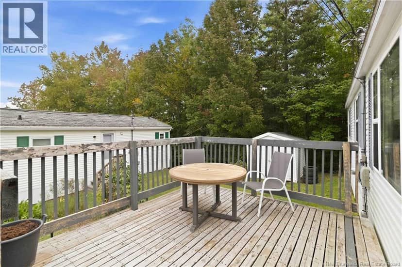 442 Osmond Lane — photo 3 of 37