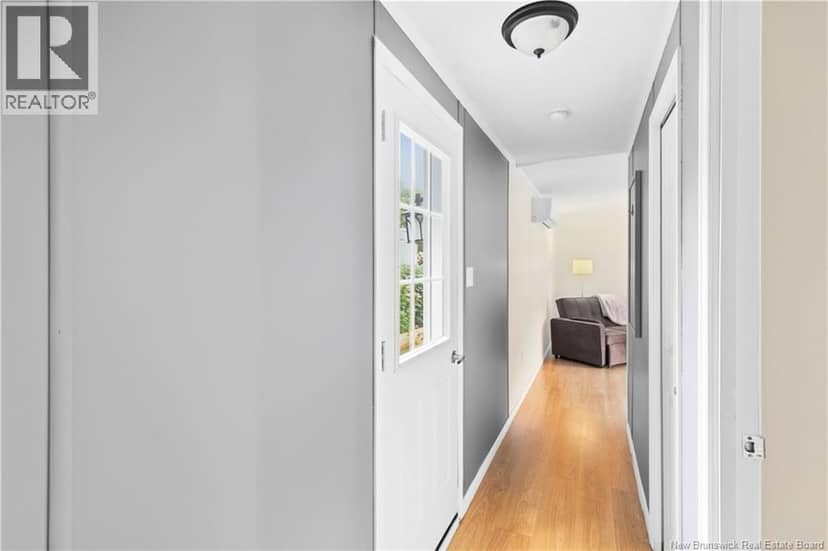 442 Osmond Lane — photo 4 of 37