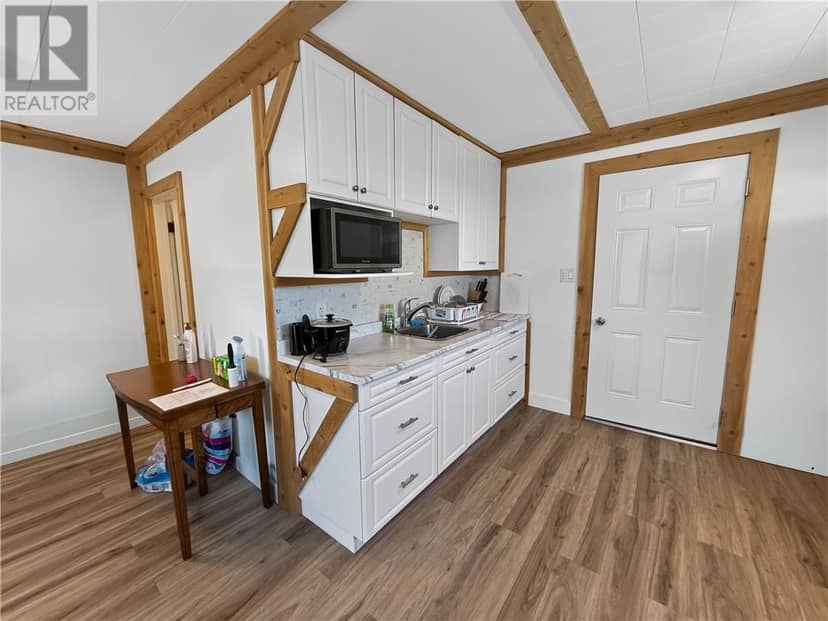 4 Eleanor Street — photo 21 of 40