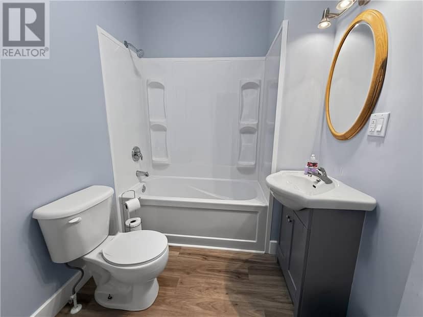 4 Eleanor Street — photo 16 of 40