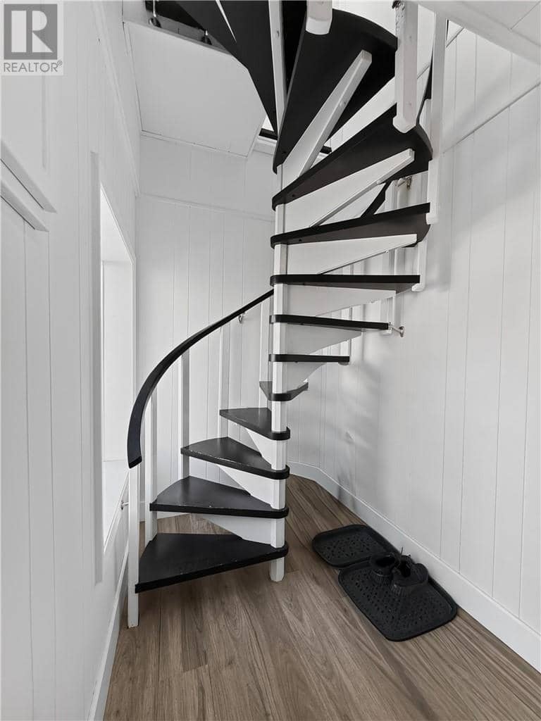 4 Eleanor Street — photo 18 of 40
