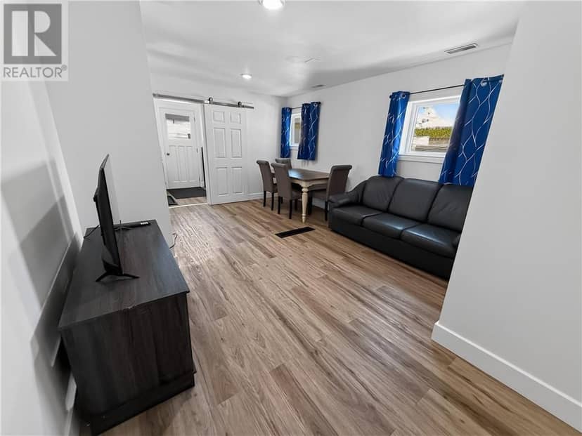4 Eleanor Street — photo 30 of 40