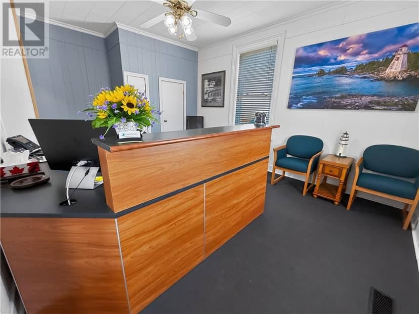 4 Eleanor Street — photo 5 of 40