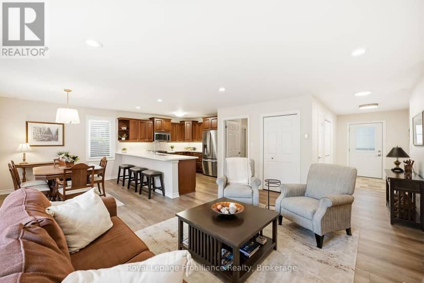 4 Birch Court — photo 13 of 40