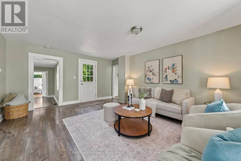 344 D'Arcy Street — photo 7 of 35