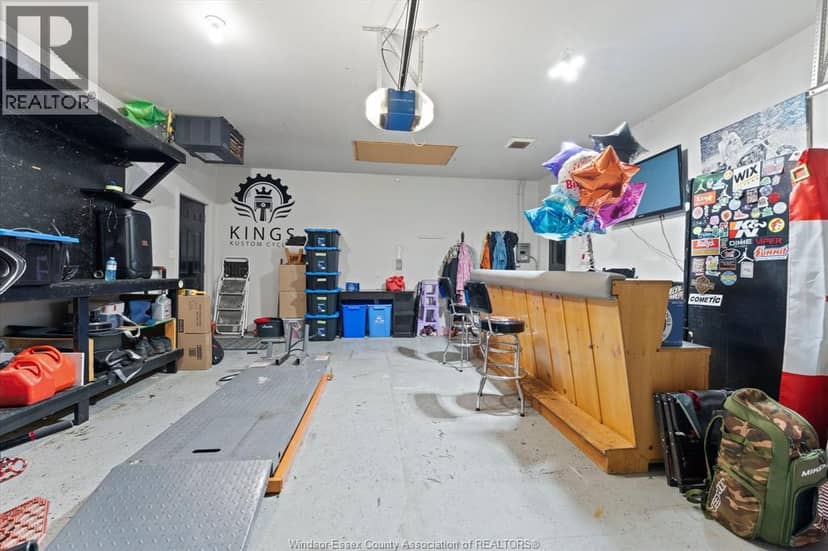 98 Hazel Crescent — photo 30 of 38
