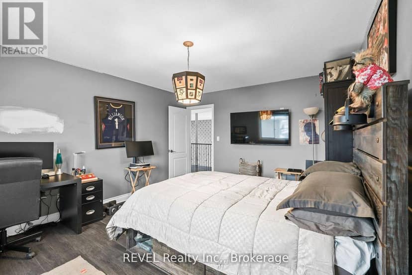 6600 Richard Crescent — photo 26 of 40