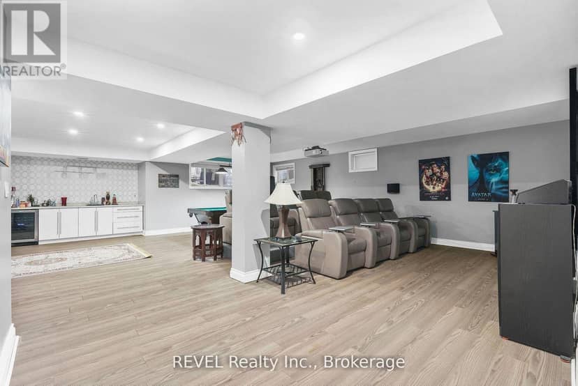 6600 Richard Crescent — photo 38 of 40