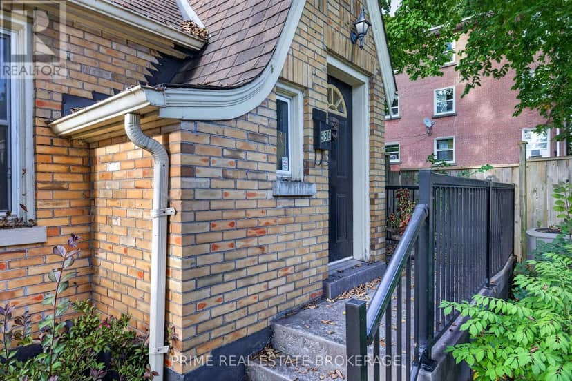 586 Cheapside Street — photo 2 of 34
