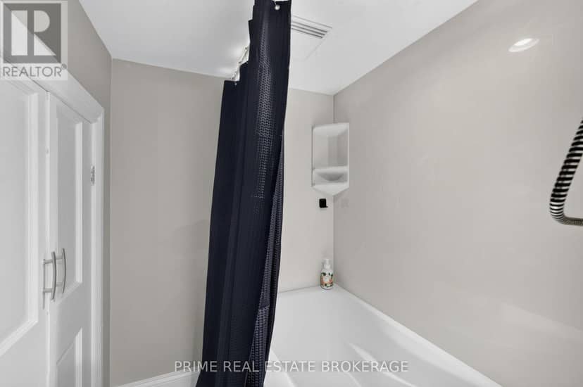586 Cheapside Street — photo 25 of 34