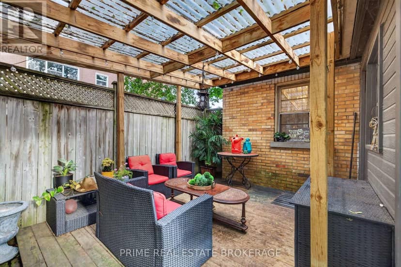 586 Cheapside Street — photo 28 of 34