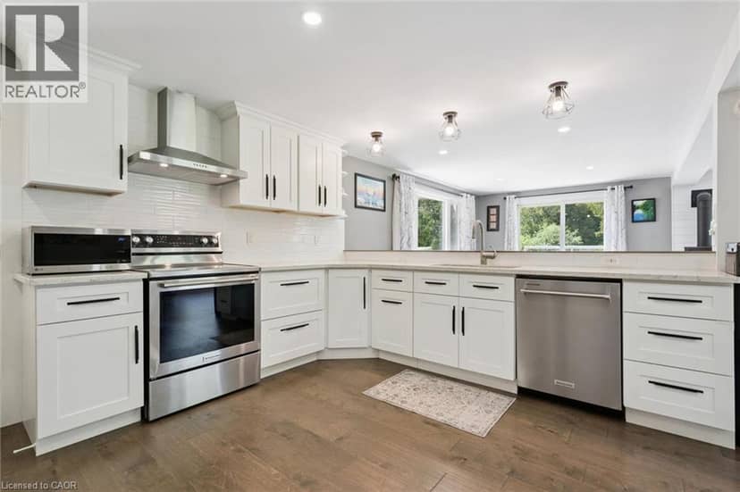 14 ASH Street, Eden Mills, photo 7