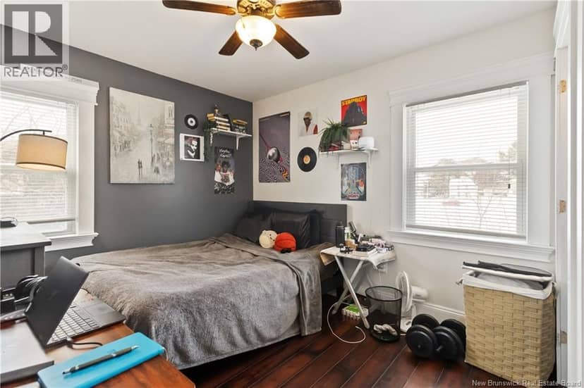 114 Pleasant Street — photo 37 of 40