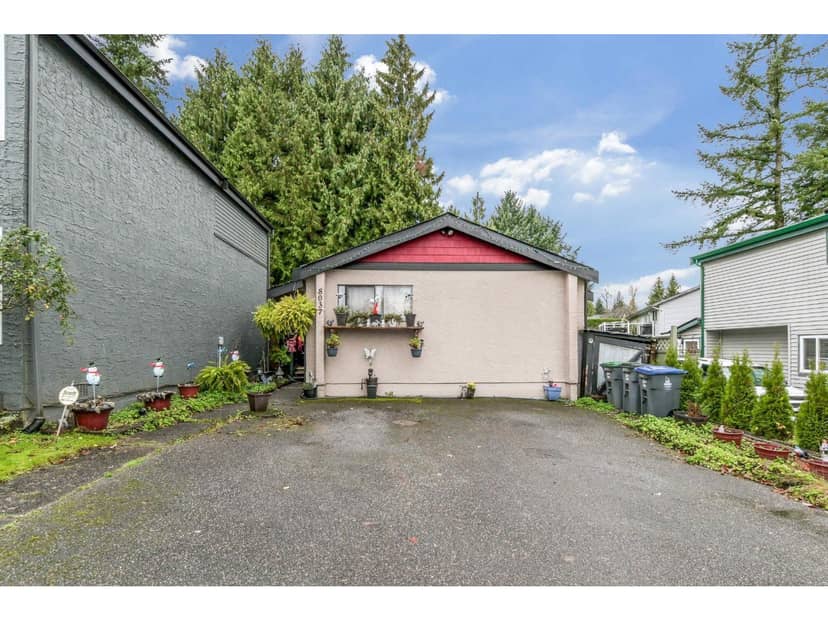 8037 139A STREET, Surrey, photo 2