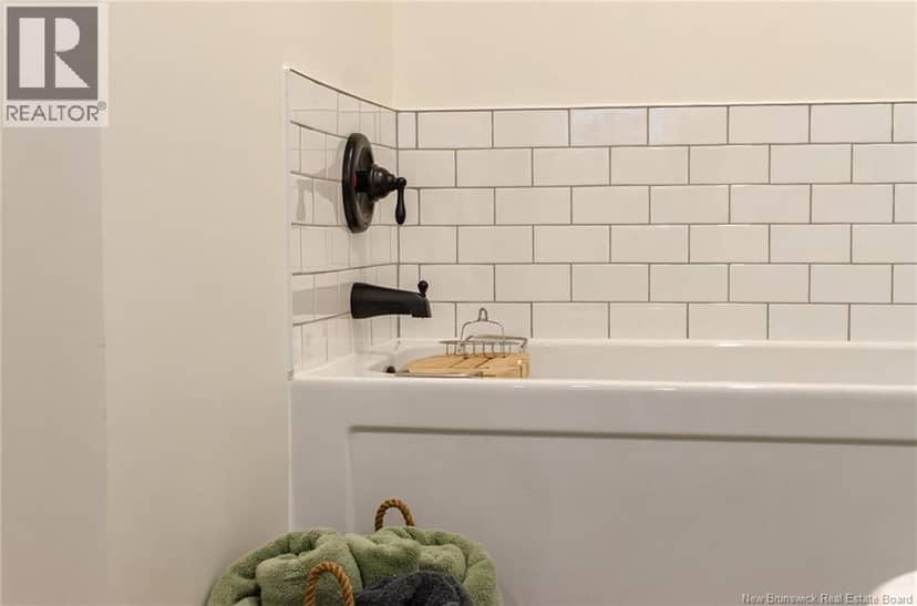 32 King Fisher Lane, Apohaqui, photo 8