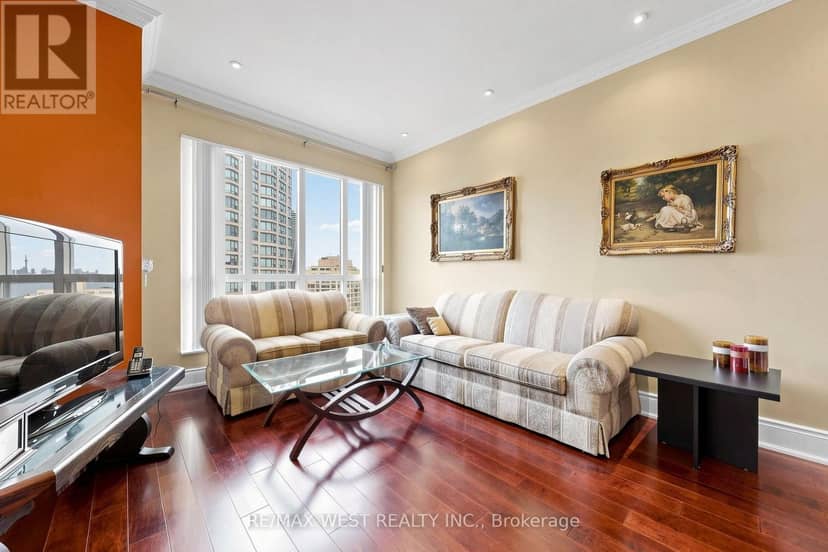 1404 - 2287 Lake Shore Boulevard W — photo 12 of 40
