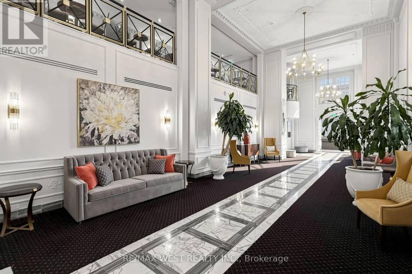 1404 - 2287 Lake Shore Boulevard W — photo 2 of 40