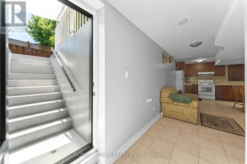 1522 Swann Crescent — photo 37 of 40