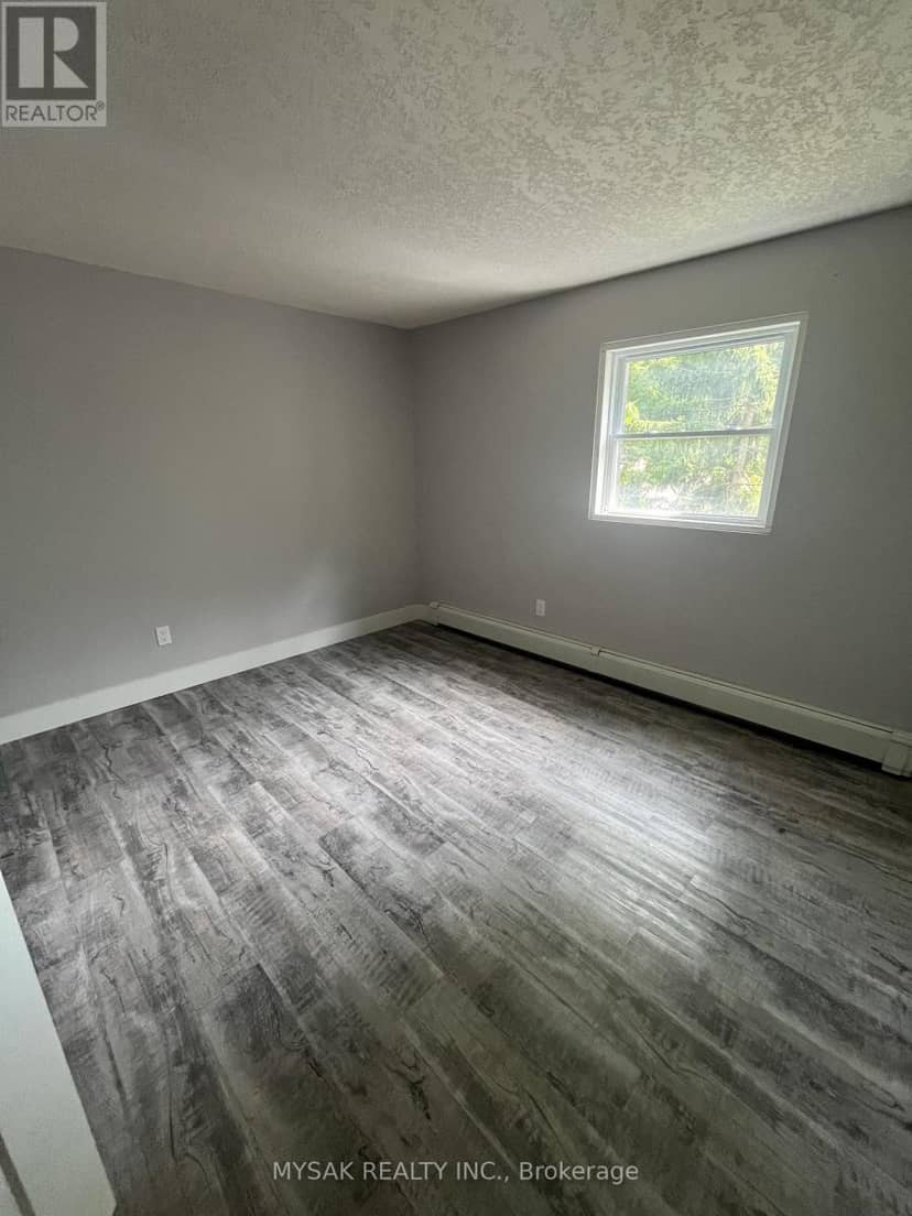 12-14 Victor Street S, London South, photo 4