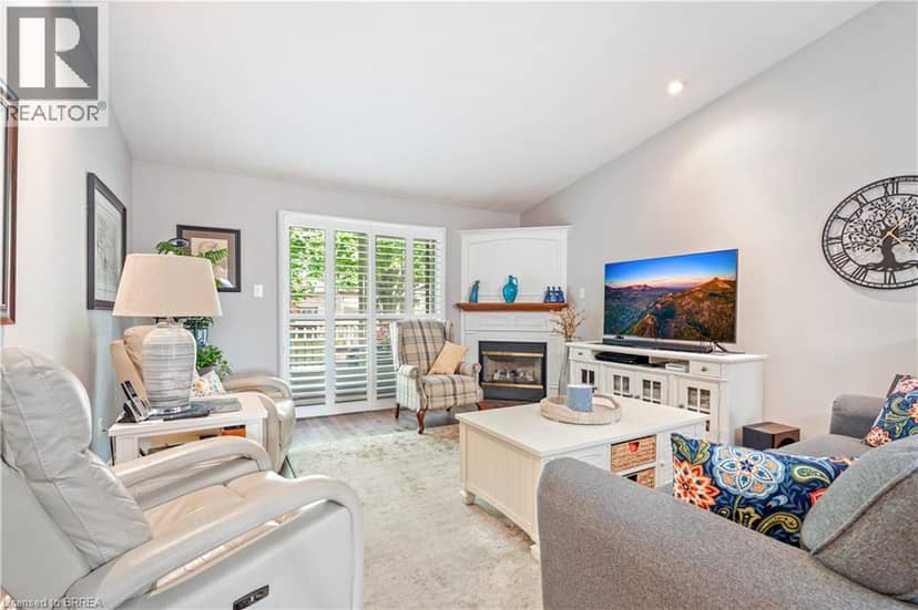 24 GRIFFITHS Drive Unit# 9 — photo 14 of 40