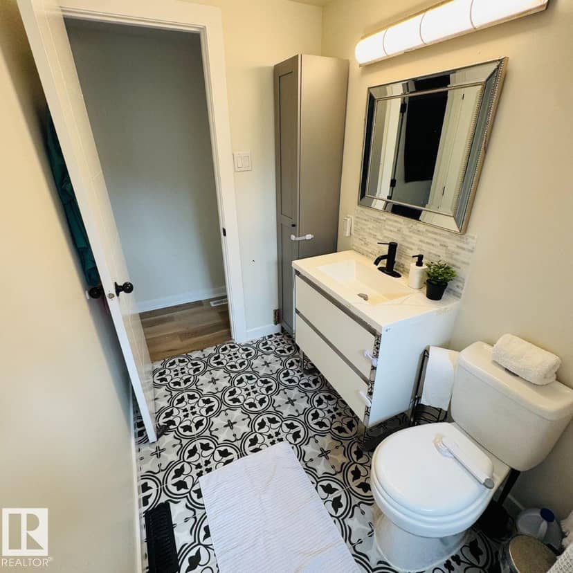 8 The Parkway NW — photo 12 of 24