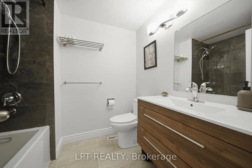 110 - 155 Glovers Road — photo 33 of 40