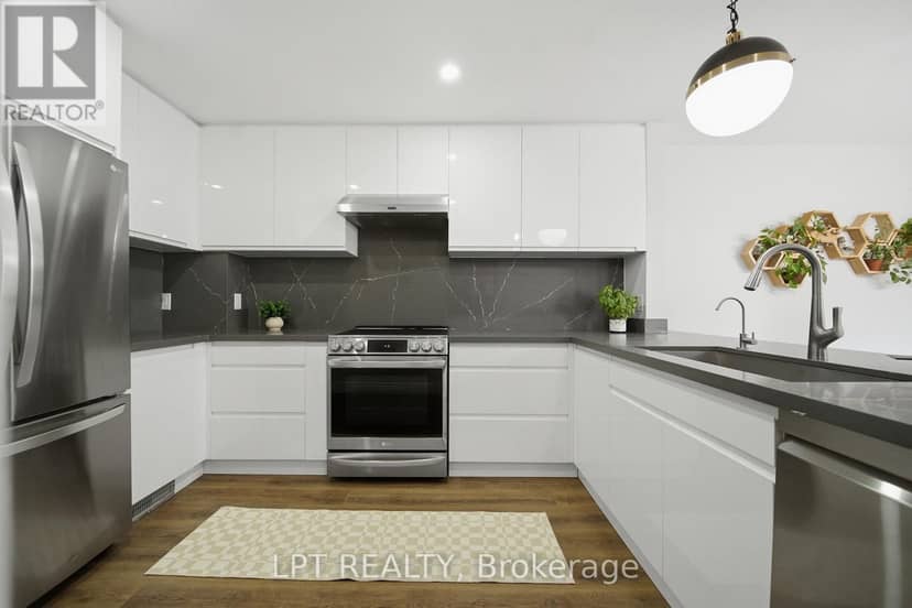 110 - 155 Glovers Road — photo 7 of 40