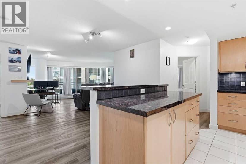 305, 1078 6 Avenue SW, Calgary, photo 3