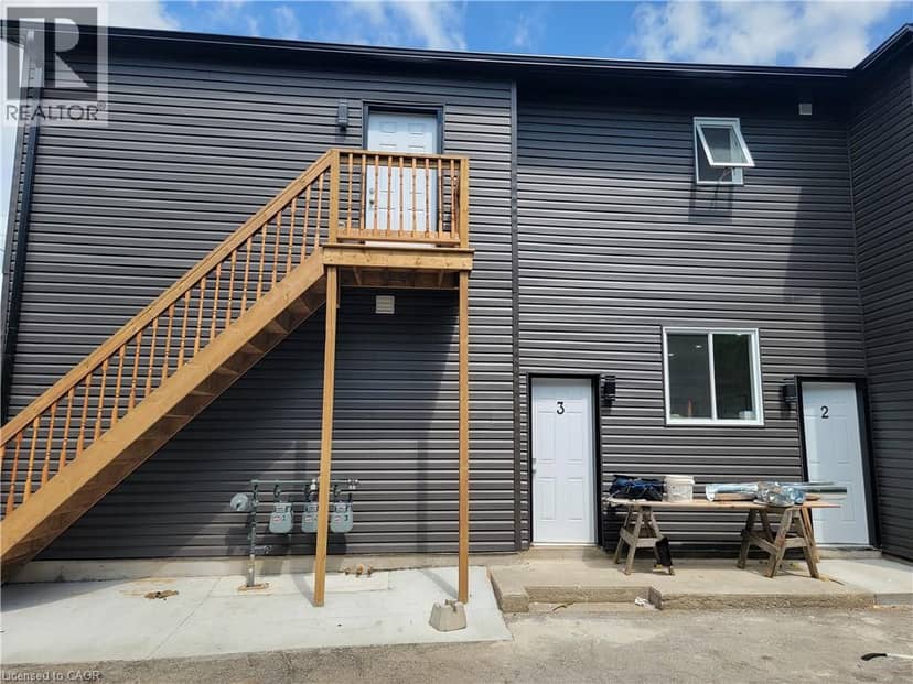 103 PEEL Street, Brantford, photo 7