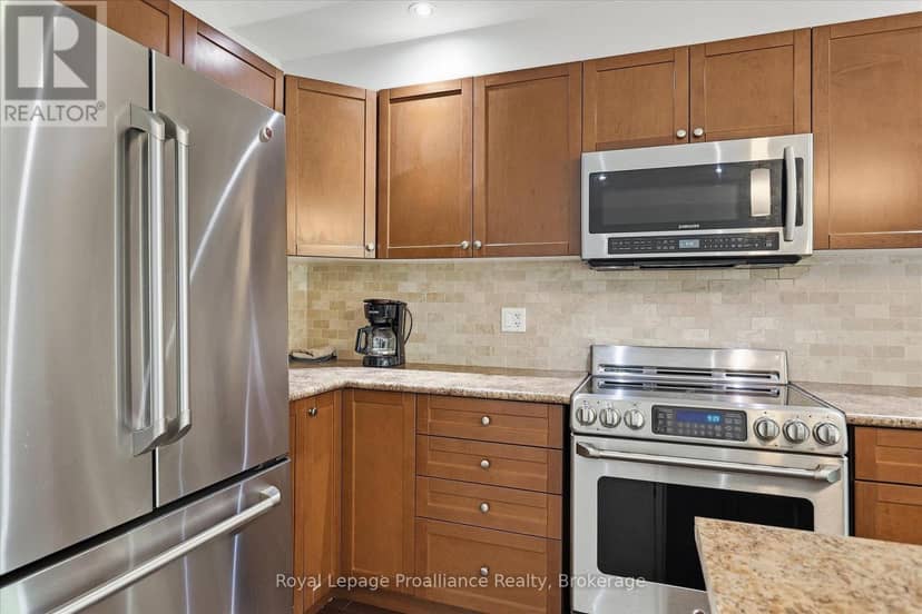 82 Parcells Crescent — photo 17 of 40