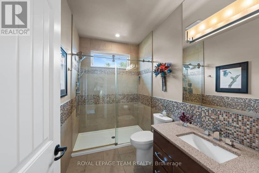 6599 Marina Drive — photo 17 of 40
