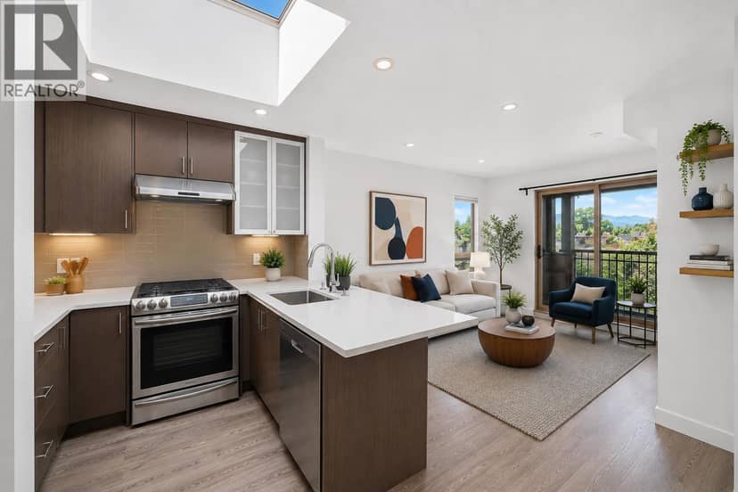 401 688 E 16TH AVENUE, Vancouver