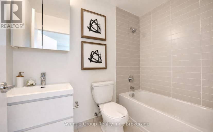 1011 - 292 Verdale Crossing — photo 26 of 40