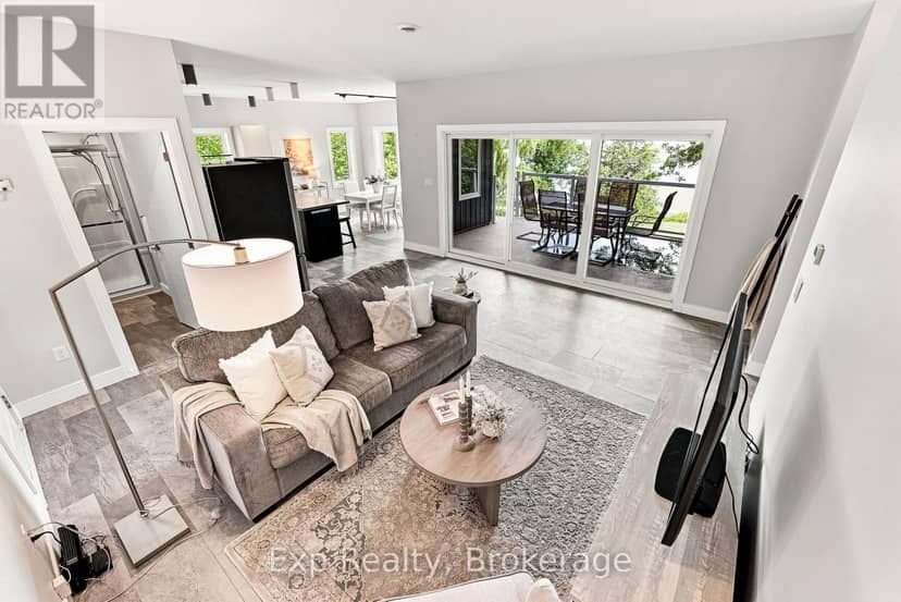 1445 Trent Lane, Asphodel-Norwood, photo 6