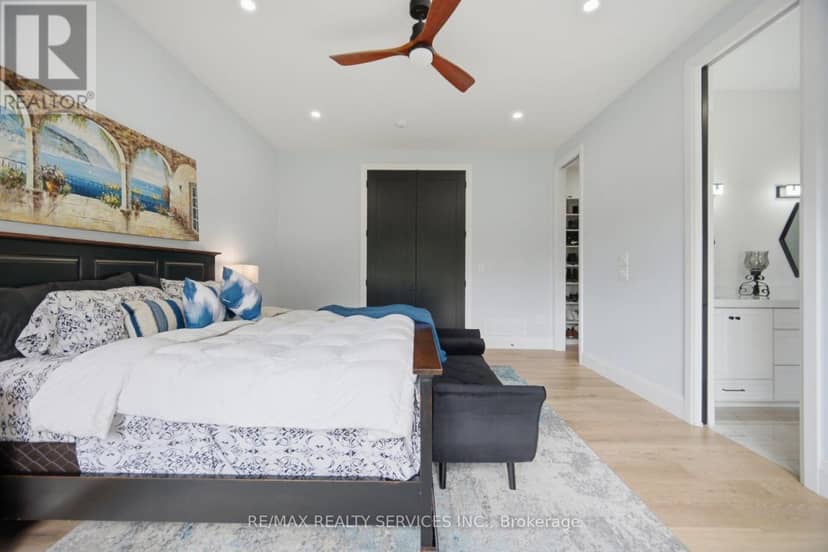 56 Augustus Street — photo 31 of 40