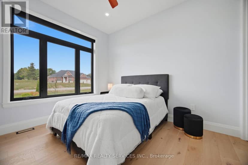 56 Augustus Street — photo 36 of 40
