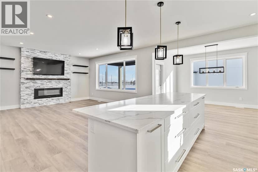 462 Yuel CRESCENT — photo 13 of 40